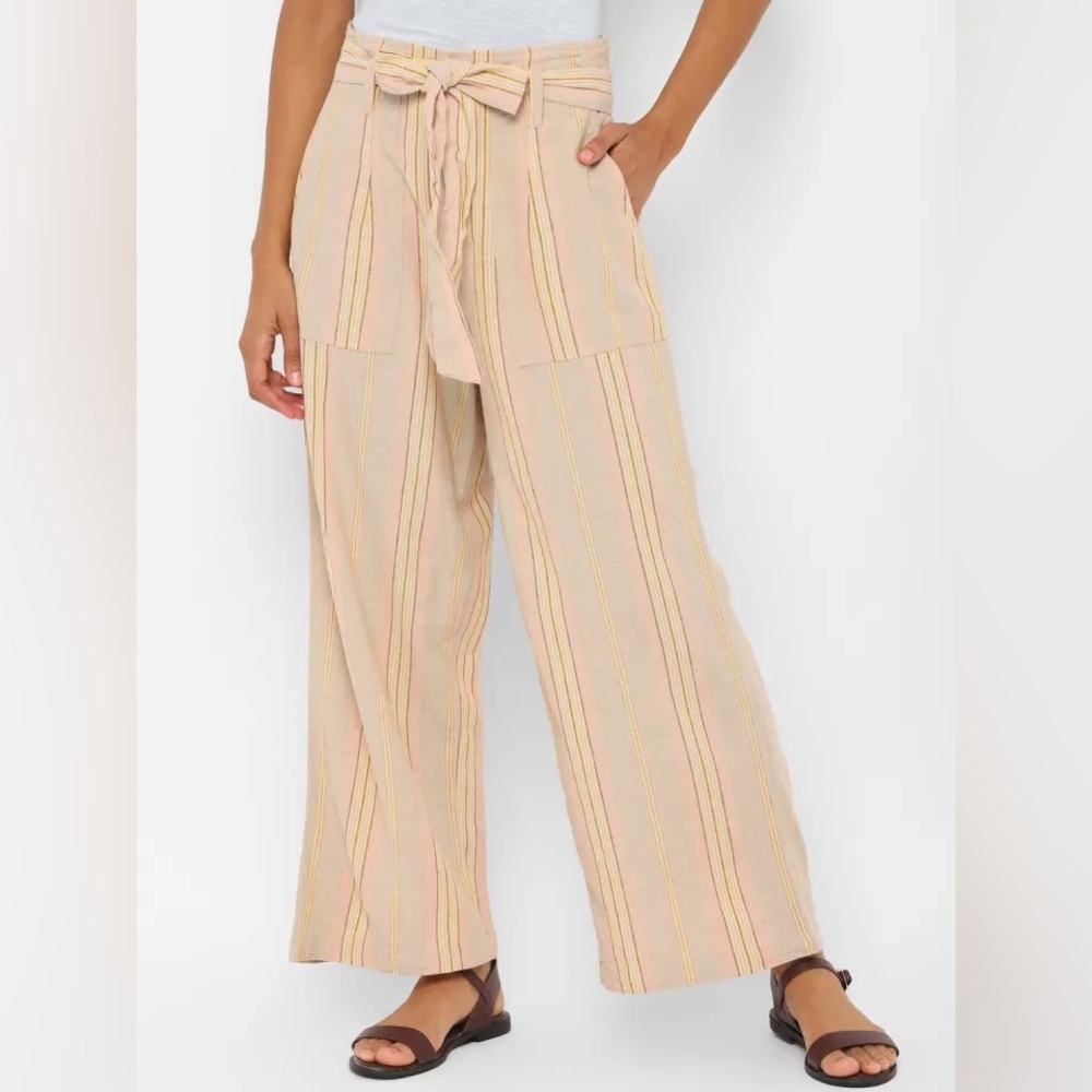 American Eagle Linen Blend Wide Leg Elastic Waistband Belted Striped Pants. XS